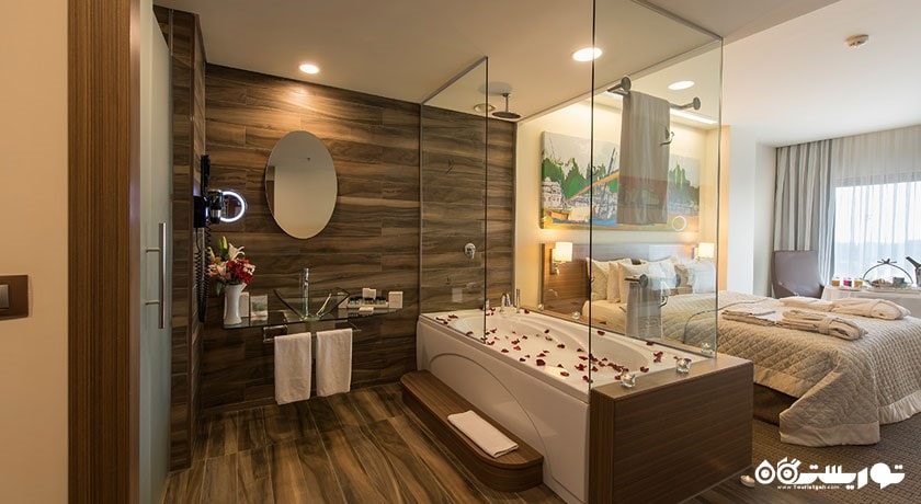 حمام و سرویس بهداشتی اتاق ها	